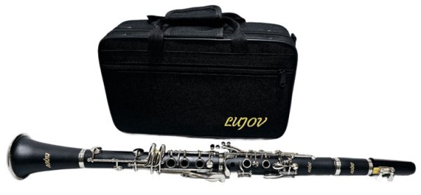 Clarinete Con Estuche Lujov